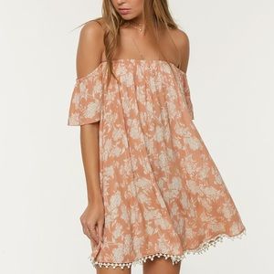 O’Neill Kinsey off the shoulder summer sun dress